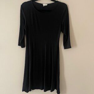 Yelete Dress Little Black Dress 3/4 sleeve Size Small